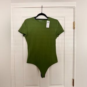ABERCROMBIE & FITCH Short-Sleeve Cotton Seamless Fabric Crew Bodysuit